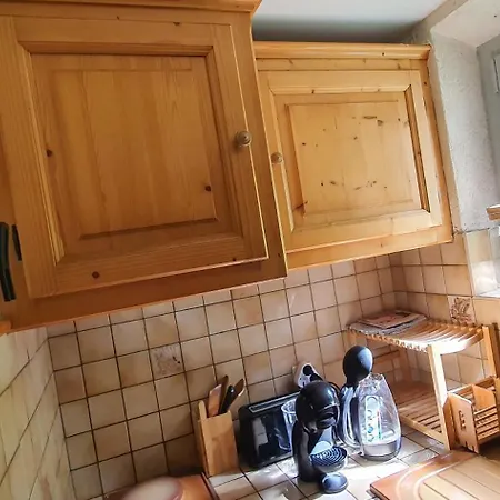 Le Georgina アパート *